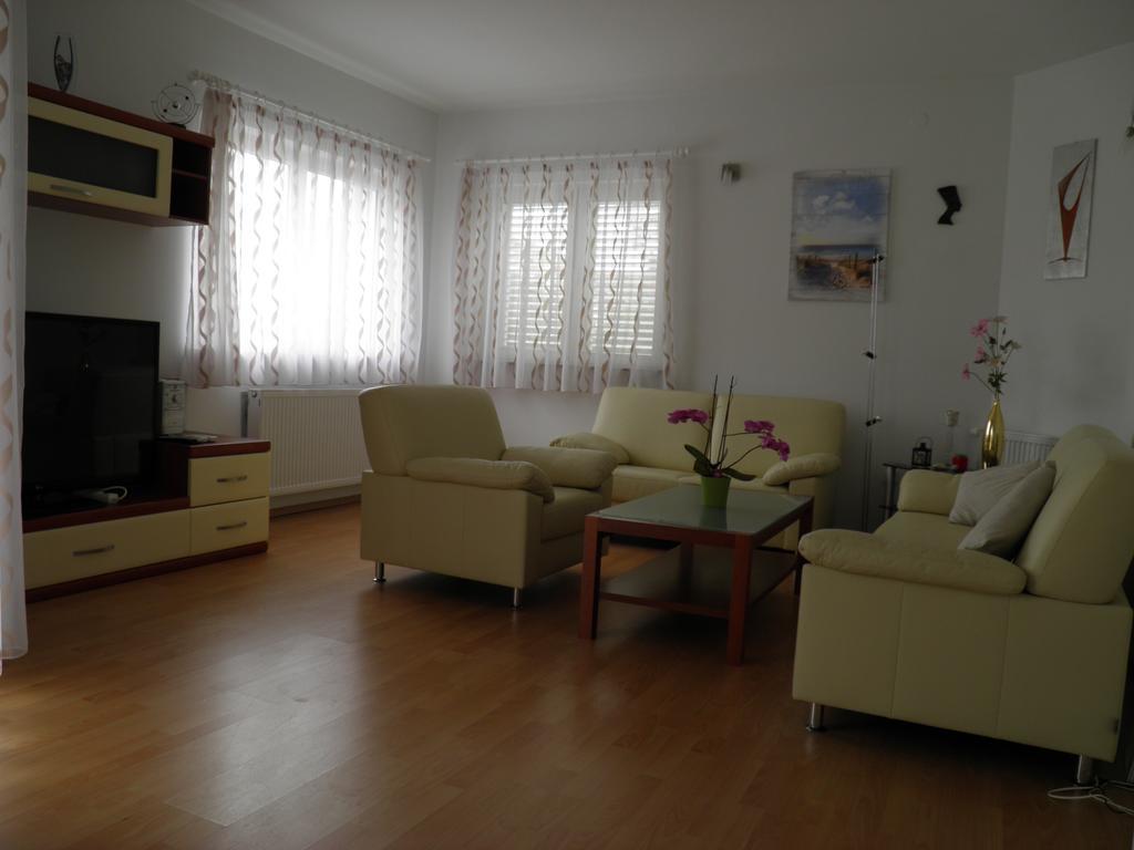 Apartmani Galeb بيوغْغاد نا موغو المظهر الخارجي الصورة
