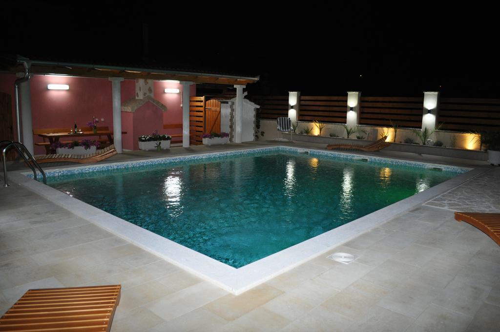 Apartmani Galeb بيوغْغاد نا موغو المظهر الخارجي الصورة