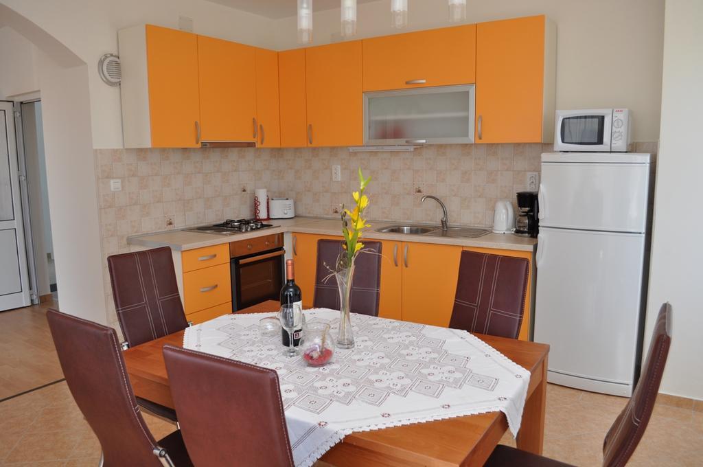 Apartmani Galeb بيوغْغاد نا موغو المظهر الخارجي الصورة